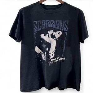 Vintage ‘80s Men’s Scorpions Love at First Sting Black Graphic T-Shirt Size L/XL